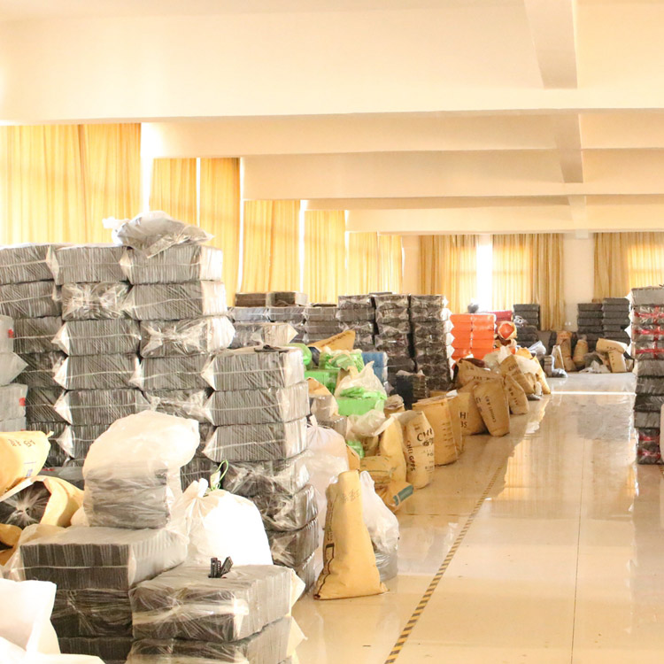 公司倉(cāng)庫(kù)